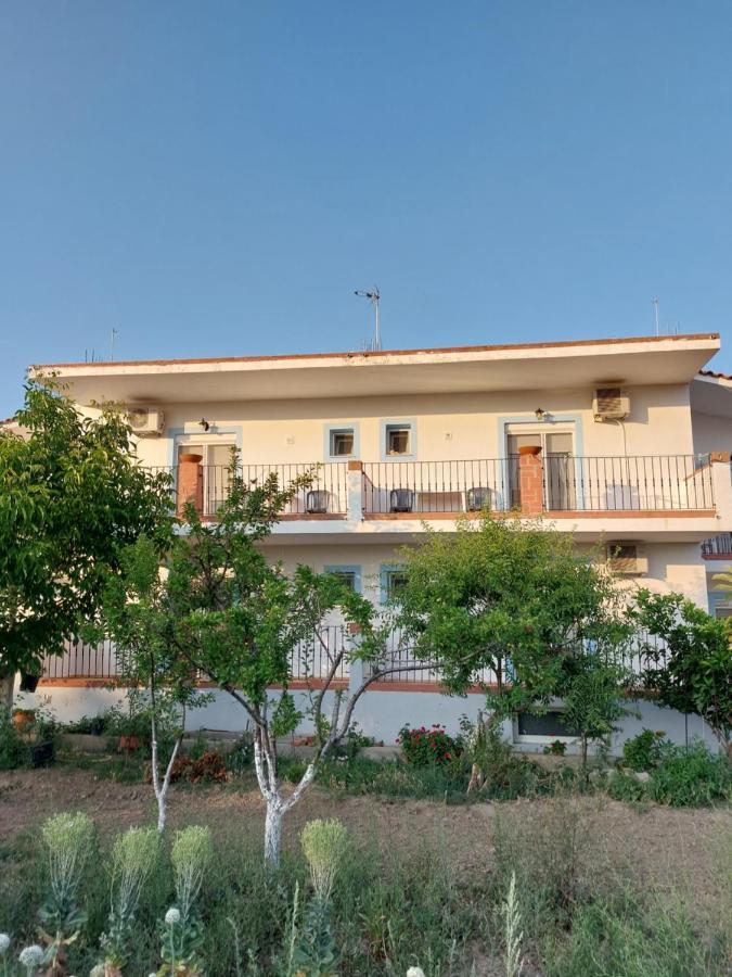 Seaview Saravari Studios Agios Alexandros Bagian luar foto